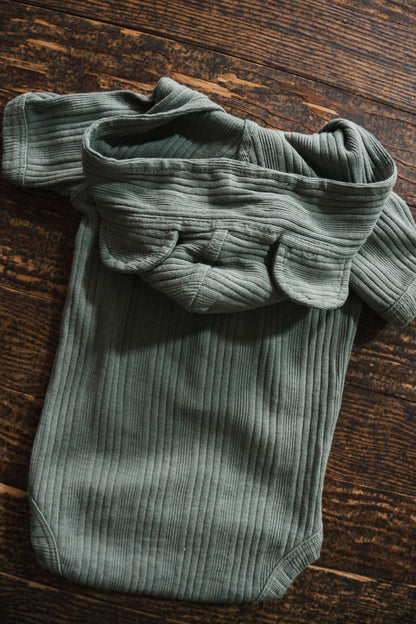 Green Organic Hooded Bodysuit: 3-6mos