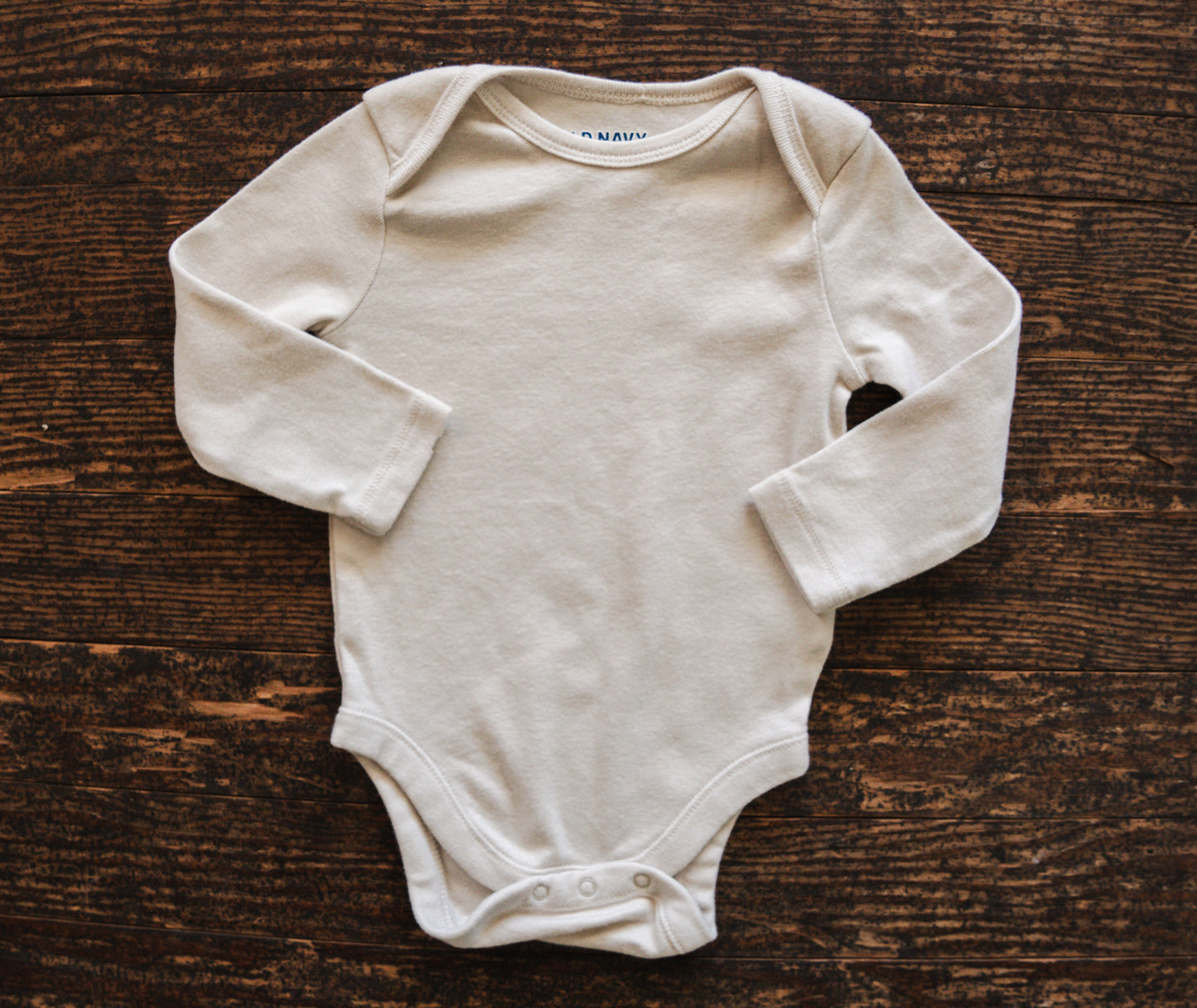 Cream Long Sleeve Bodysuit: 3-6mos