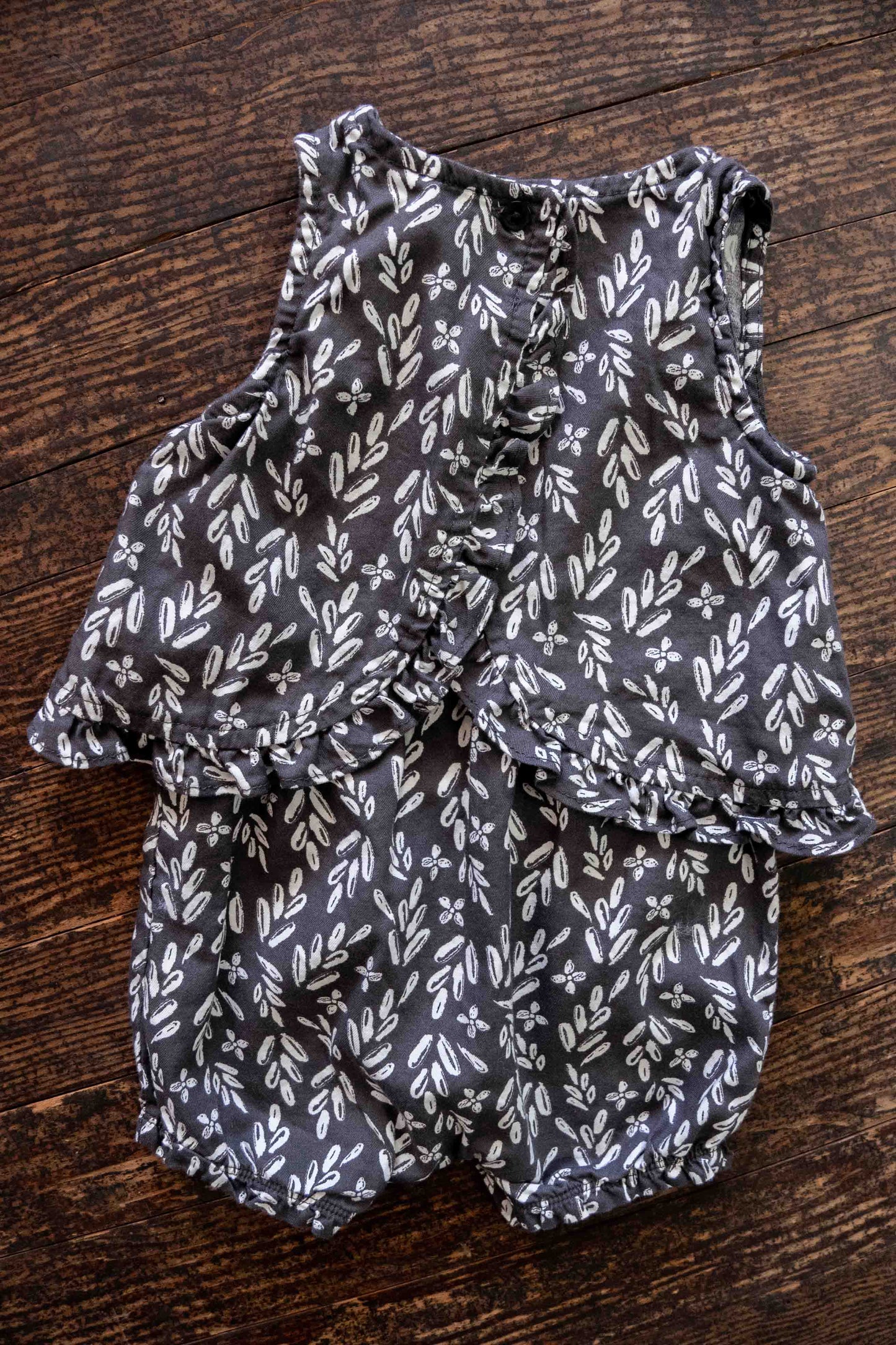 Charcoal Grey Summer Pattern Romper: 6mos