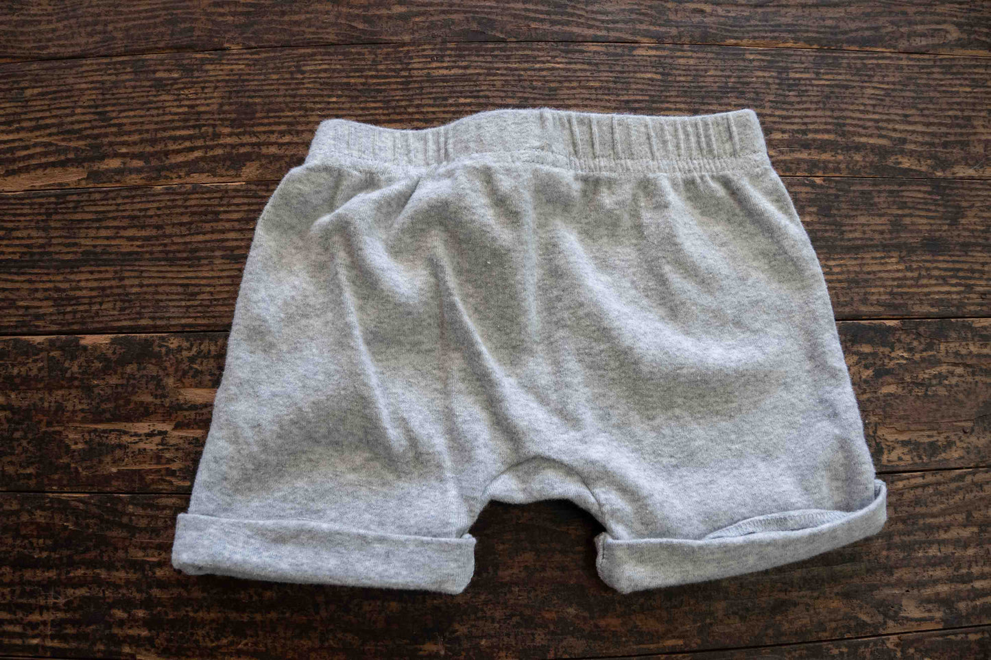 Heather Grey Organic Cuffed Shorts: 3-6mos