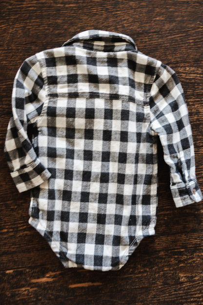 B&W Flannel Plaid Bodysuit: 9-12mos