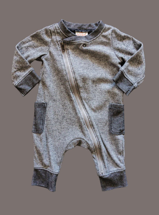 Grey Angled Zipper Romper: newborn