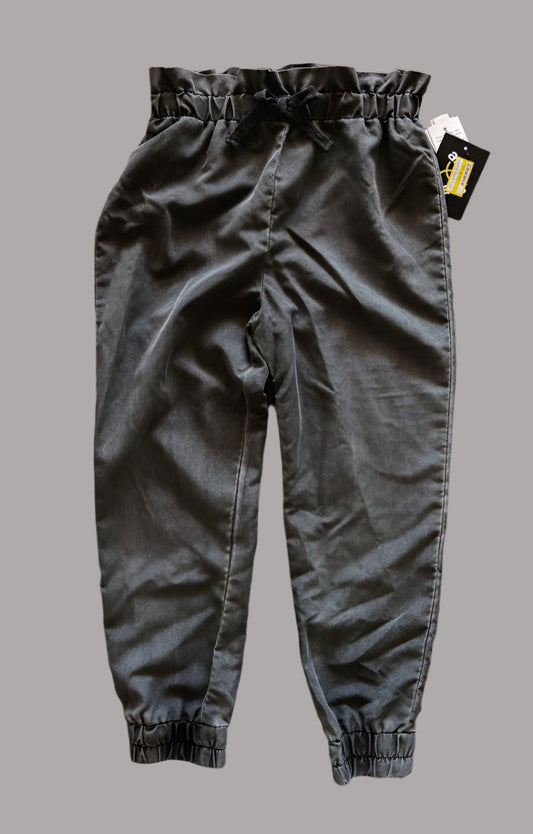 Charcoal Grey Paperbag Pants: 6yr