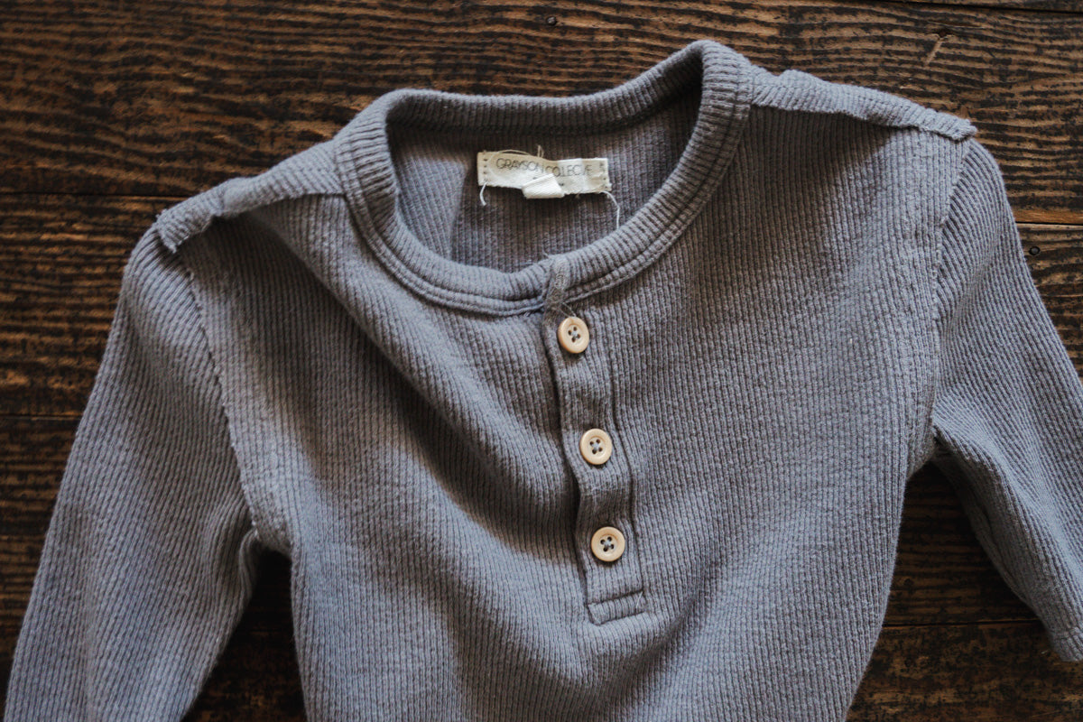 Slate Grey Ribbed Henley Top: 3-6mos